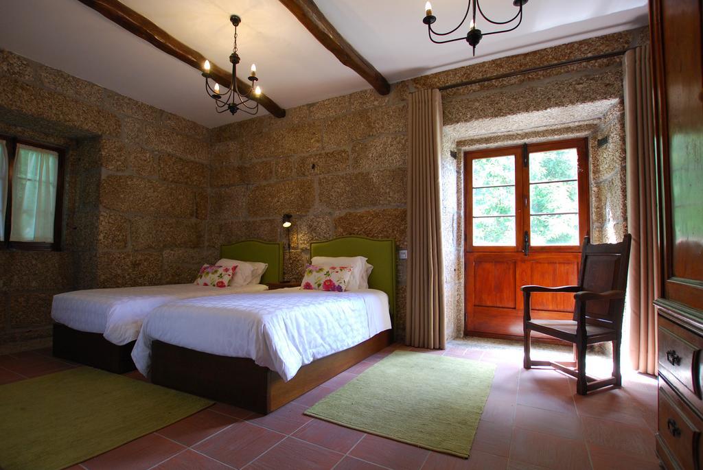 ヴィエイラ・ド・ミーニョ Quinta Casa Da Fonteヴィラ 部屋 写真